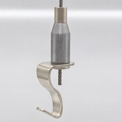 Mini Compact Brass Hook Gripper Custom Color Finish Showroom Hanging Hardware for Retail Display Racks